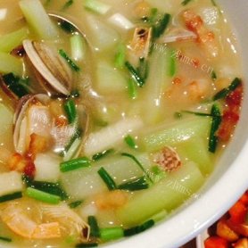 西葫芦蛤蜊虾干汤