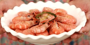美味白灼虾