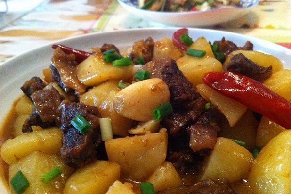 土豆烧牛腩