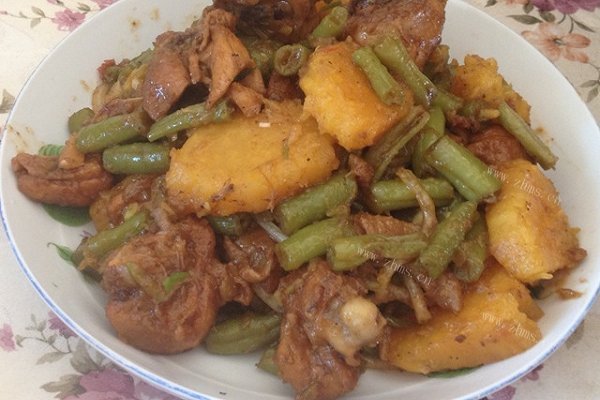 鸡腿炖豆角