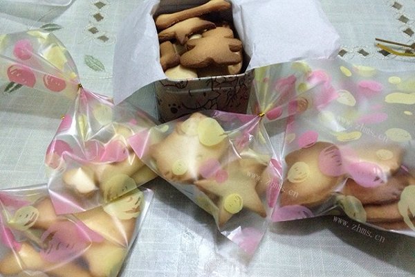hello kitty黄油饼干
