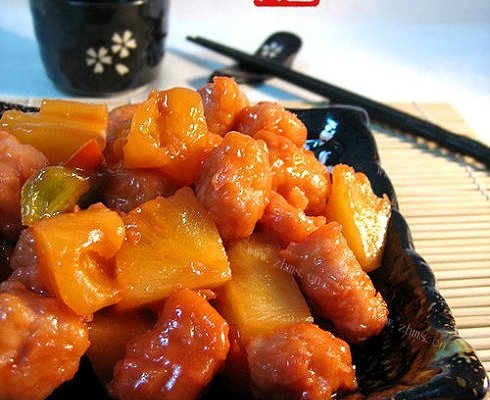 菠萝咕噜肉