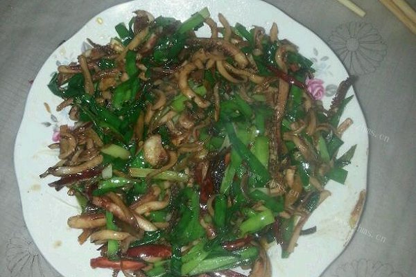 家常香辣鱿鱼丝