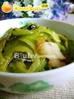 家常菜豉香烧肉苦瓜片