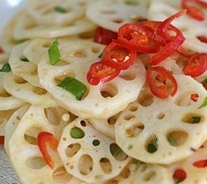美味的凉拌藕片 及一些料理心得