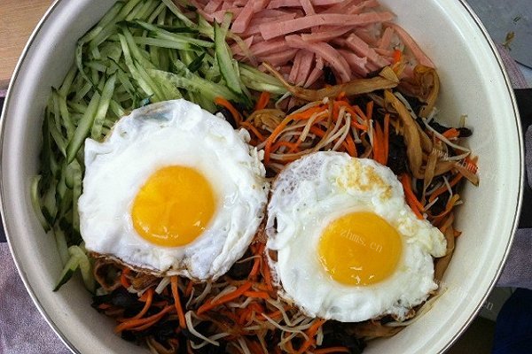 石锅拌饭
