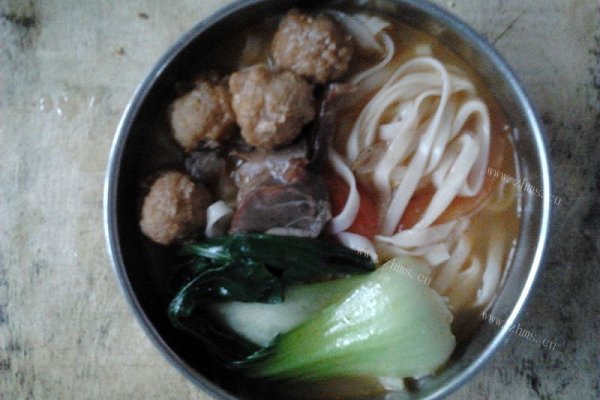 家常菜炸小肉丸