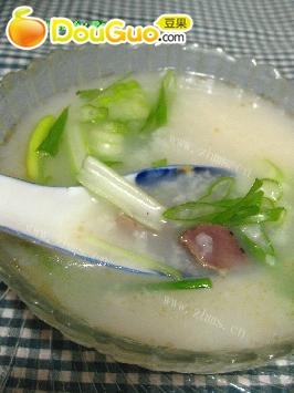 简单的腊鸡胗煲粥