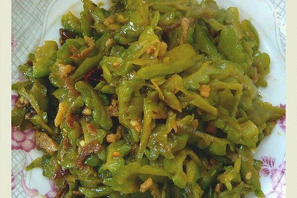 家常苦瓜炒肉丝