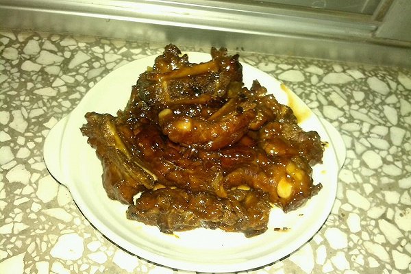 家常糖醋排骨_好吃