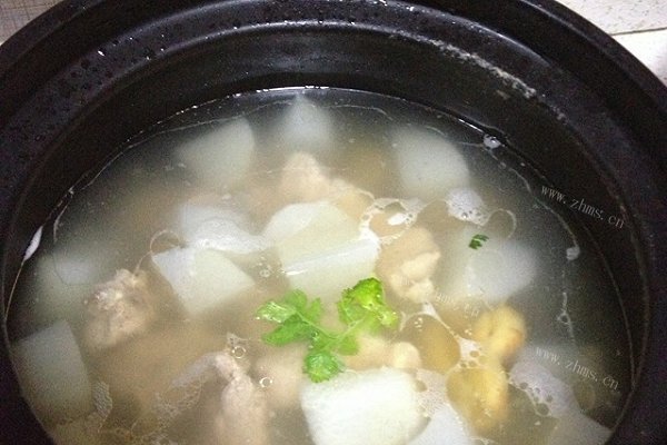 排骨炖萝卜