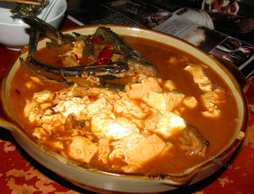 家常鱼烧豆腐