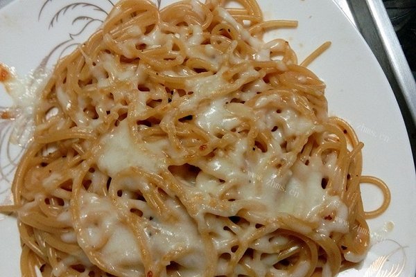 奶油黑椒焗意面
