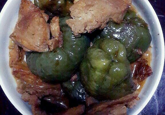 家常豆腐烧青椒塞肉