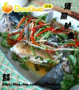 家常清蒸鲈鱼