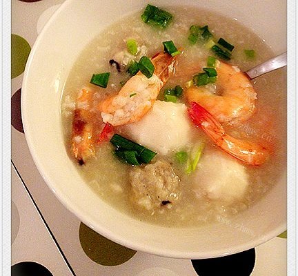 美味海鲜粥