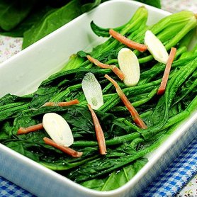 自制[上汤菠菜]—菠菜的鲜美吃法