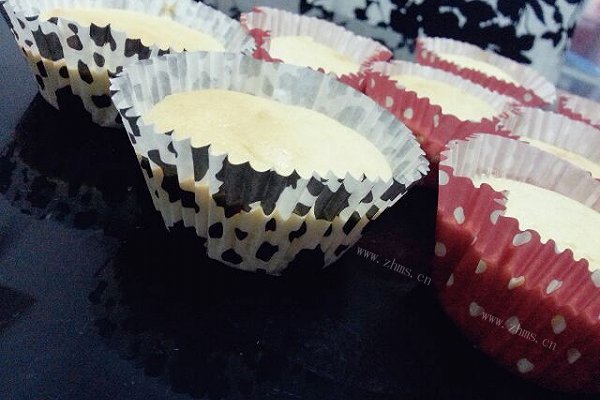 戚风纸杯蛋糕（宝宝食谱）