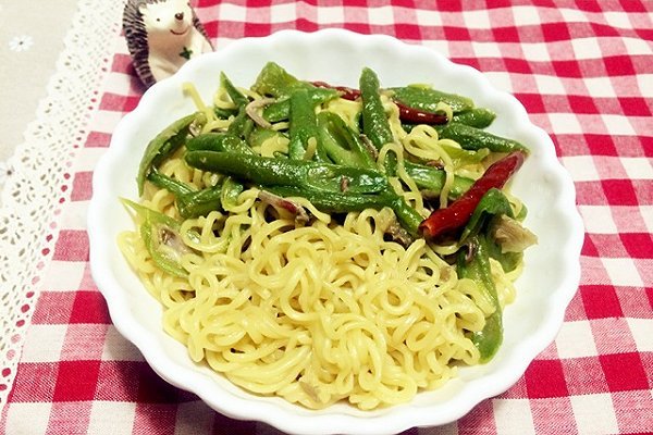 舌尖上的中国2之沙蟹汁焖豆角、焖面