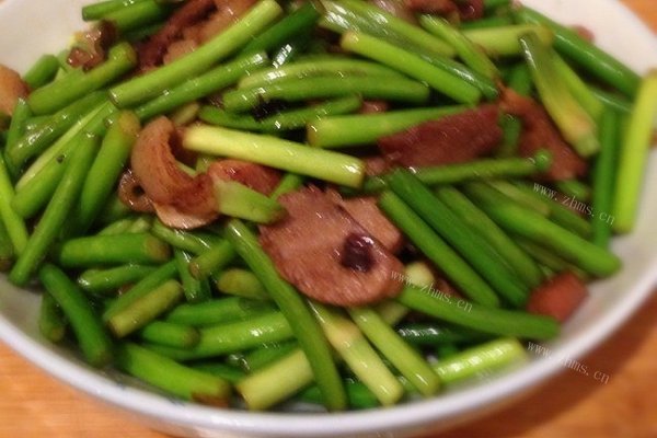 蒜苔炒肉