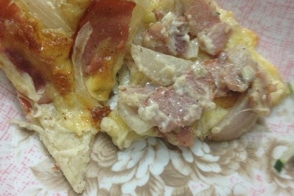培根芝士薄片披萨