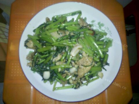 茼蒿炒肉