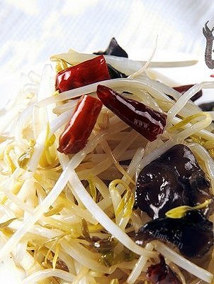 脆嫩豆芽