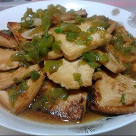 尖椒香煎豆腐