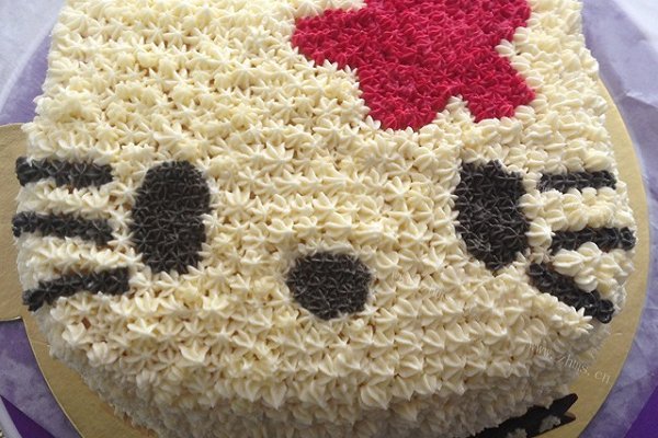 奶油霜hello Kitty生日蛋糕