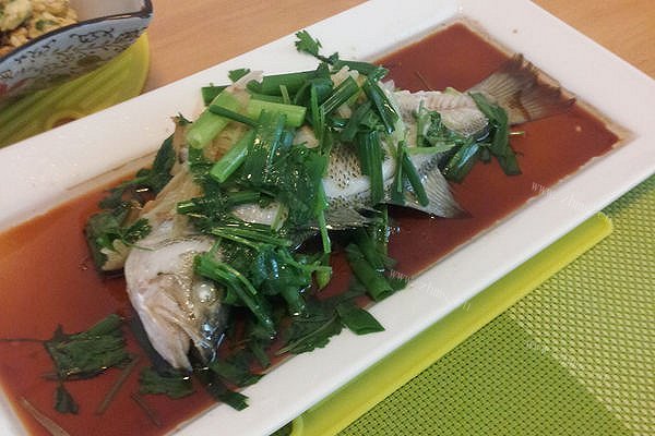 清蒸鲈鱼