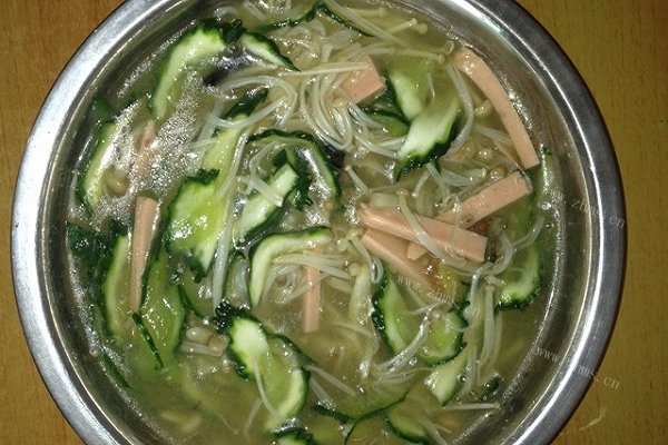 火腿黄瓜金针菇羹