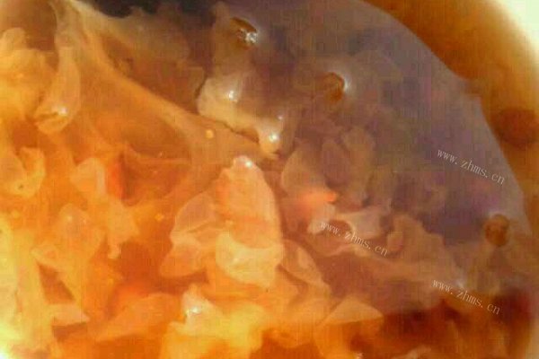 银耳红枣汤