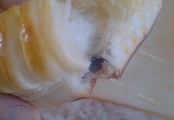 毛毛虫面包