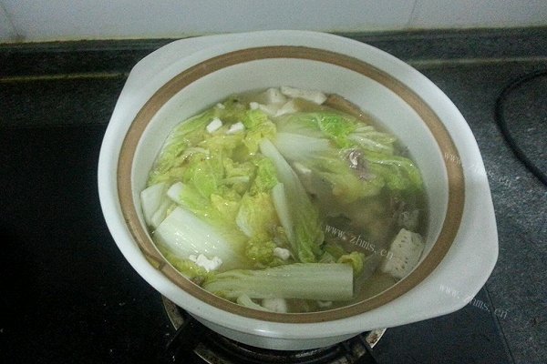 鱼头豆腐娃娃汤