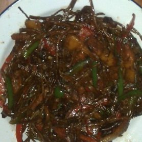茶树菇炒五花肉