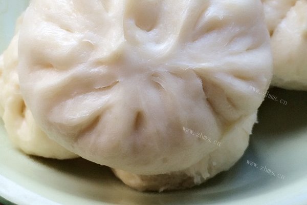 新鲜肉包