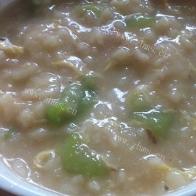 丝瓜虾仁疙瘩汤