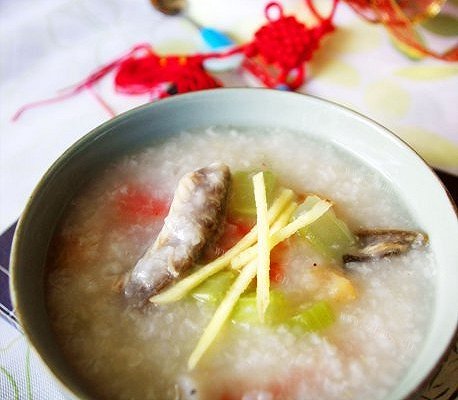 简易版-鳝骨海鲜粥