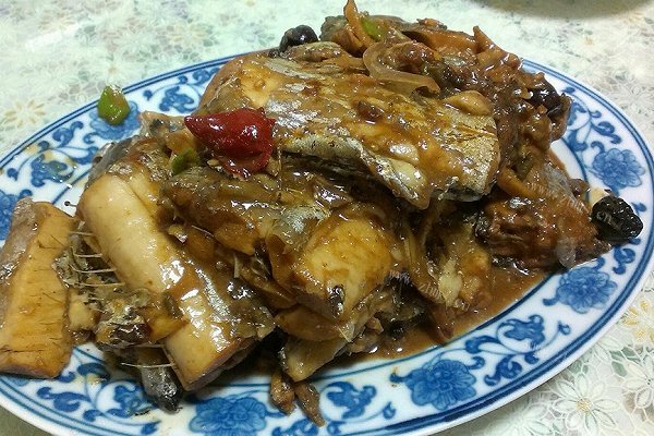 红烧鱼段