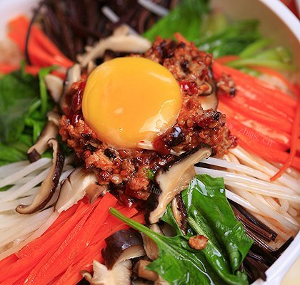 韩式石锅拌饭