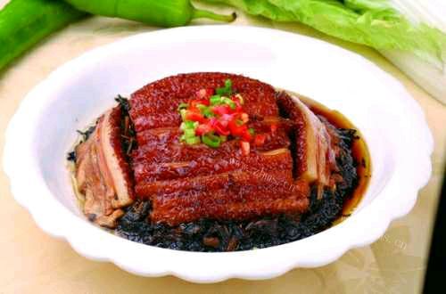 经典梅菜扣肉