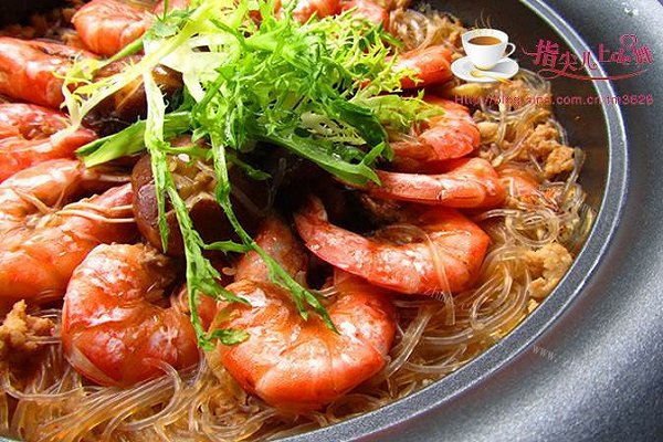 鲜得掉眉毛的“鲜虾粉丝煲”
