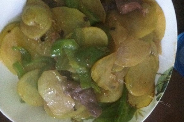 家常牛肉土豆片