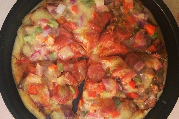 牛肉烤肠甜辣pizza