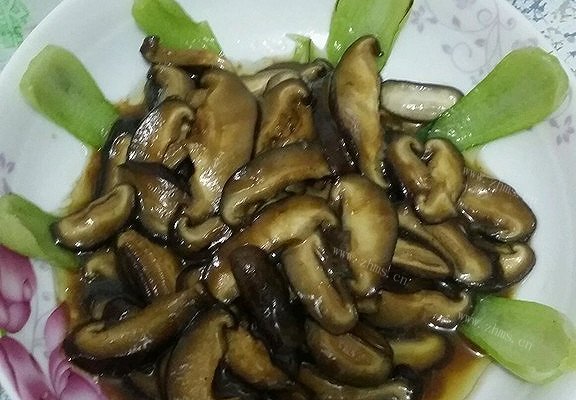 香菇扒小青菜