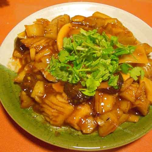 诱人的苦瓜炒鸡蛋