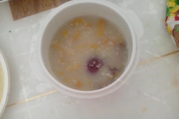 燕麦南瓜红枣小米粥