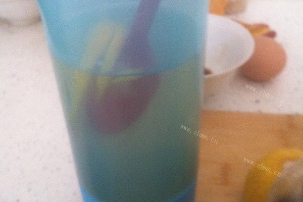 柠檬蜂蜜水