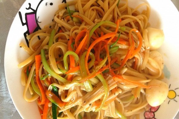 家常黑椒素意面
