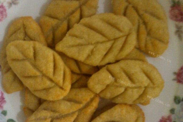 超简单美味的豆渣叶子饼